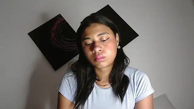 Snapshot of dark_enchantress_ chatting on 11.07.25 dark enchantress online show from 11.07.25