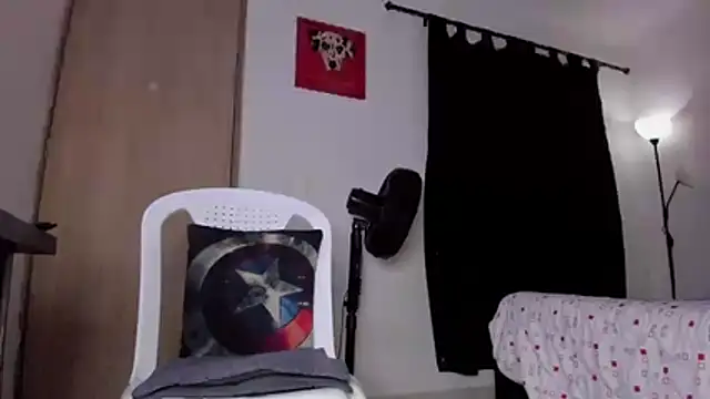 Cloudy pigDude online show from 04.26.26