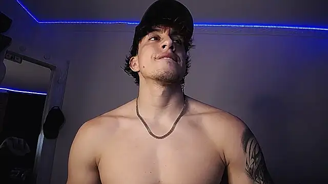 strongboy  online show from 01.12.25