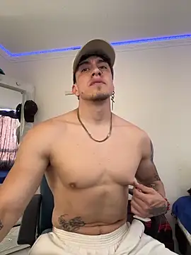 strongboy  online show from 02.12.26