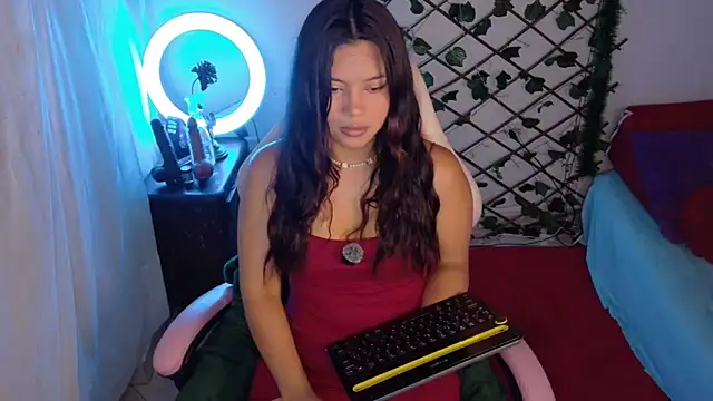 -Camila  online show from 04.28.26