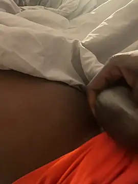 Snapshot of little0245 chatting on 12.26.24 little0245 online show from 12.26.24