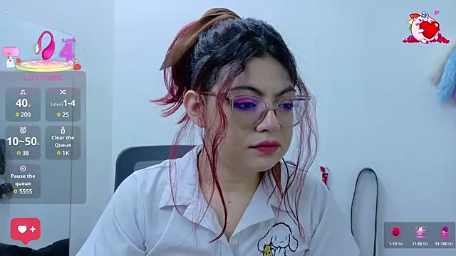 Catwhite  online show from 03.10.25