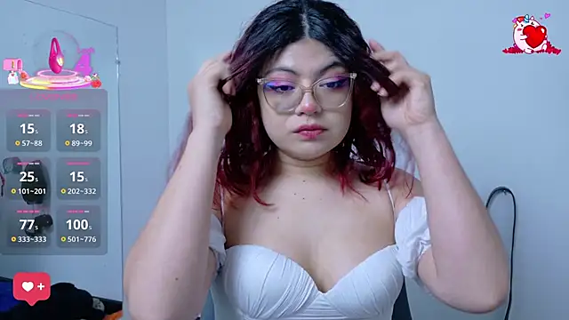 Catwhite  online show from 03.13.25