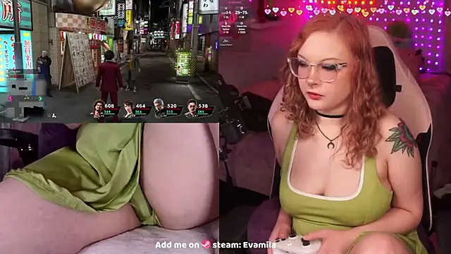 Snapshot of evamila chatting on 01.26.25 evamila online show from 01.26.25