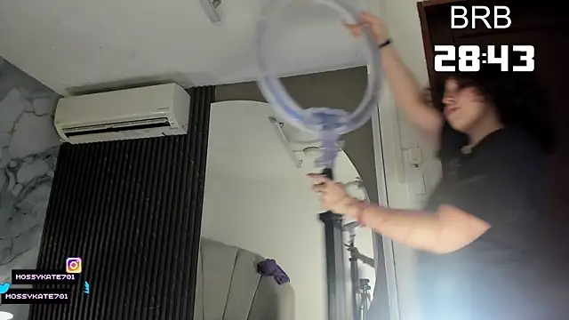 Katemoss70 online show from 10.13.25