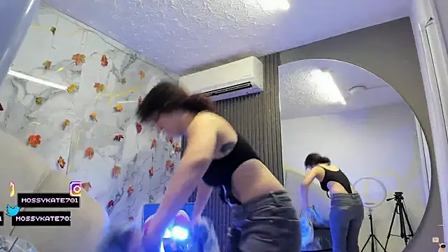 Katemoss70 online show from 11.05.25