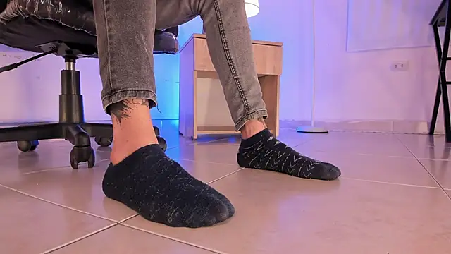 ArchieCollins online show from 12.22.25