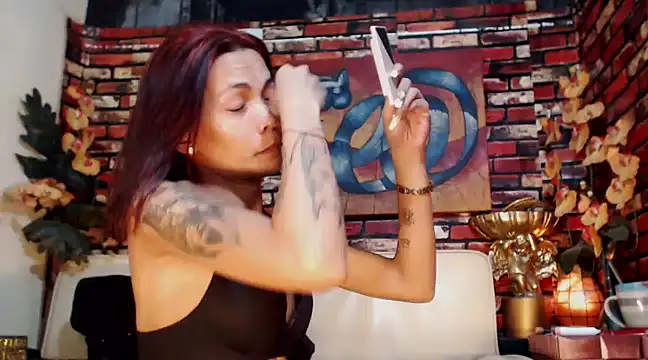 juicyCOCKeva online show from 01.28.25