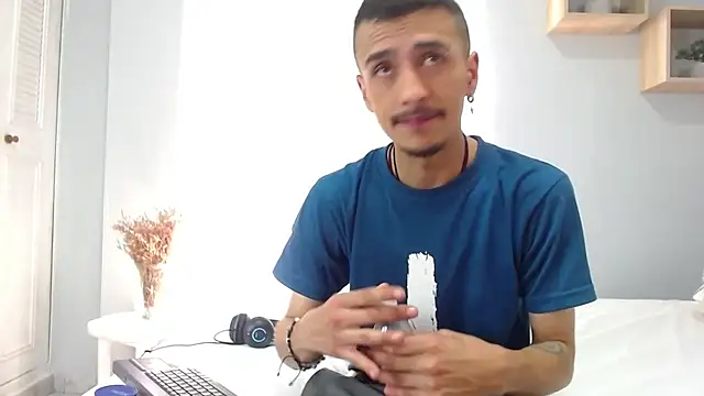 Snapshot of ryan_maxy chatting on 01.28.25 ryan maxy online show from 01.28.25