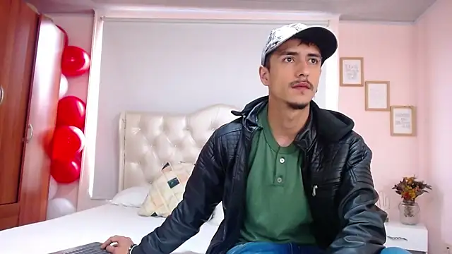 Snapshot of ryan_maxy chatting on 02.17.25 ryan maxy online show from 02.17.25