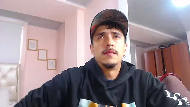 Snapshot of ryan_maxy chatting on 02.23.25 ryan maxy online show from 02.23.25