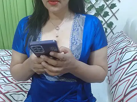 Lovelywife786 online show from 12.10.24