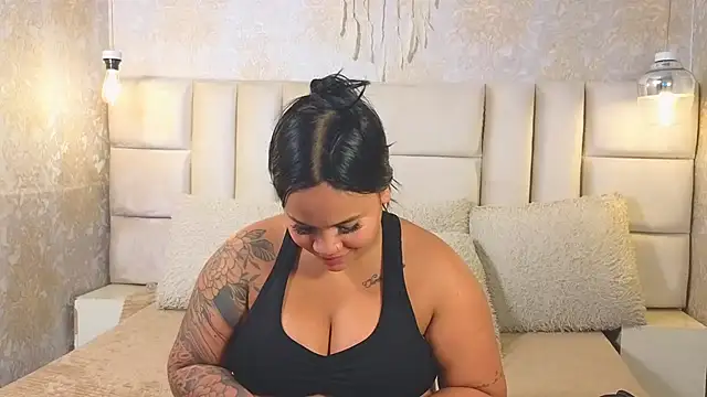EmilyQueen3x online show from 05.21.26