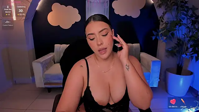 Snapshot of MartinnaBonnet chatting on 03.14.25 MartinnaBonnet online show from 03.14.25