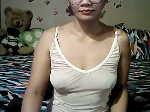 Mia Rein online show from 09.28.25