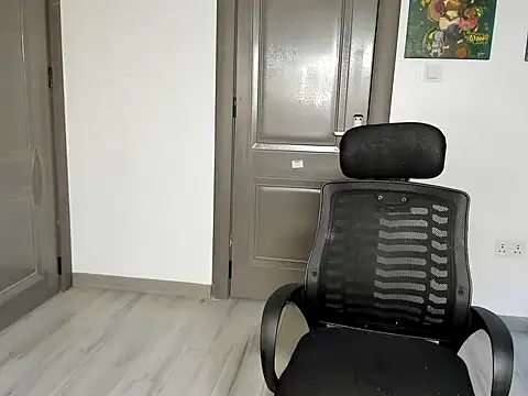  Hello Titty  online show from 08.08.26