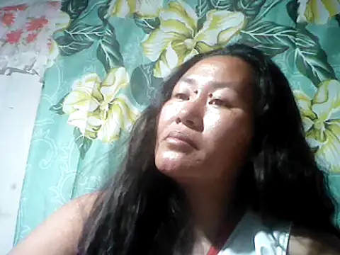 Snapshot of Sexyhorney4u chatting on 02.04.25 Sexyhorney4u online show from 02.04.25
