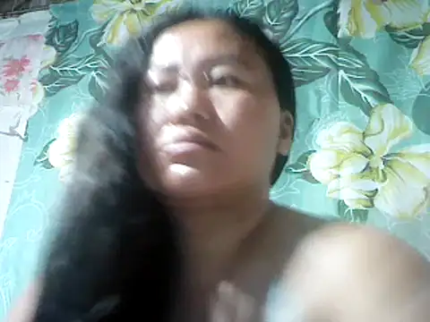 Snapshot of Sexyhorney4u chatting on 02.15.25 Sexyhorney4u online show from 02.15.25