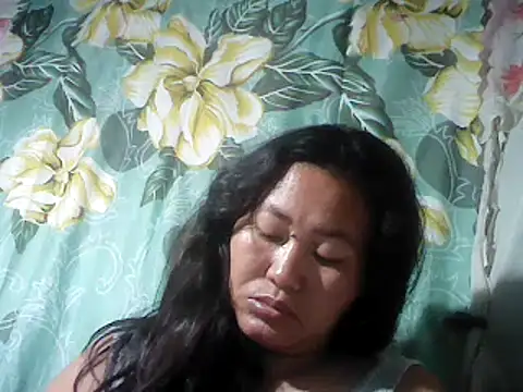 Snapshot of Sexyhorney4u chatting on 02.24.25 Sexyhorney4u online show from 02.24.25