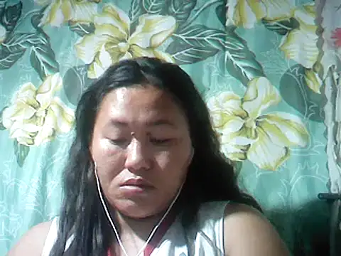 Snapshot of Sexyhorney4u chatting on 02.28.25 Sexyhorney4u online show from 02.28.25