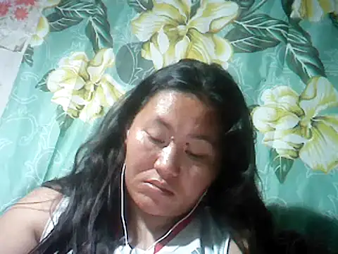 Snapshot of Sexyhorney4u chatting on 02.28.25 Sexyhorney4u online show from 02.28.25