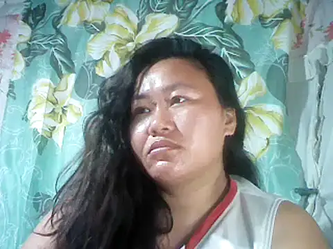 Snapshot of Sexyhorney4u chatting on 03.18.25 Sexyhorney4u online show from 03.18.25