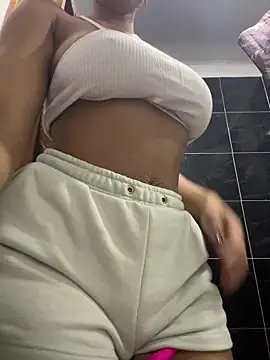 Snapshot of belaa_1 chatting on 01.06.26 belaa 1 online show from 01.06.26