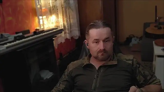 Mosiadz1975 online show from 02.10.25