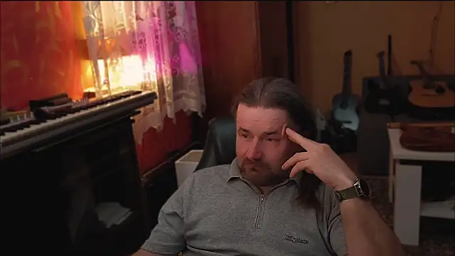 Mosiadz1975 online show from 03.12.25