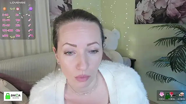 Queenymel online show from 02.26.26