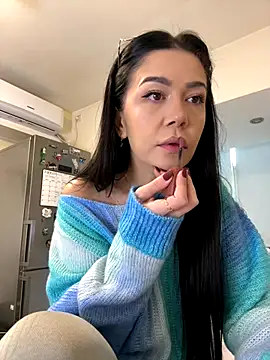 Snapshot of denise_k chatting on 11.14.25 denise k online show from 11.14.25