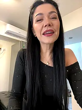 Snapshot of denise_k chatting on 12.16.25 denise k online show from 12.16.25