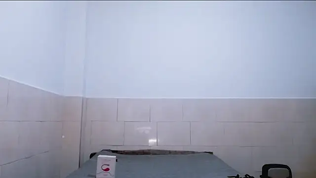 Snapshot of Cocain_Atenea chatting on 05.10.26 Cocain Atenea online show from 05.10.26