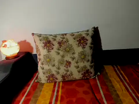 AliceisHome online show from 12.04.24