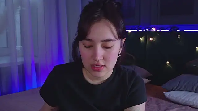 Snapshot of So_audrey chatting on 12.28.24 So audrey online show from 12.28.24