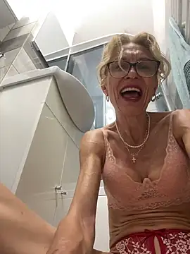 adella13 online show from 01.14.25