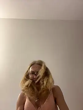 adella13 online show from 01.19.25