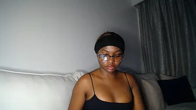 Pretty Liya08 online show from 04.20.26