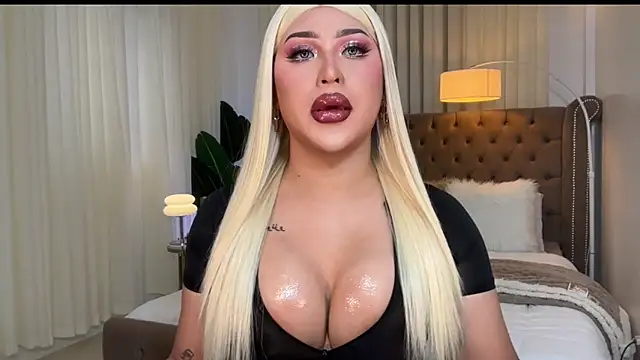 Your Majesty Tyra online show from 01.26.25