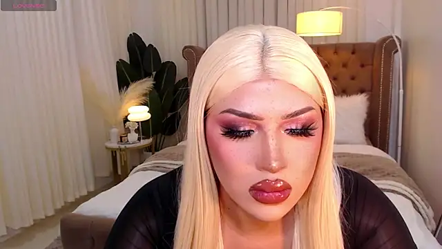 Your Majesty Tyra online show from 02.09.25