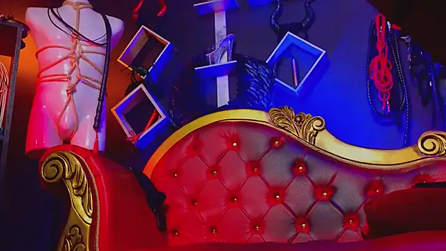 PerlaDivaio online show from 03.18.25