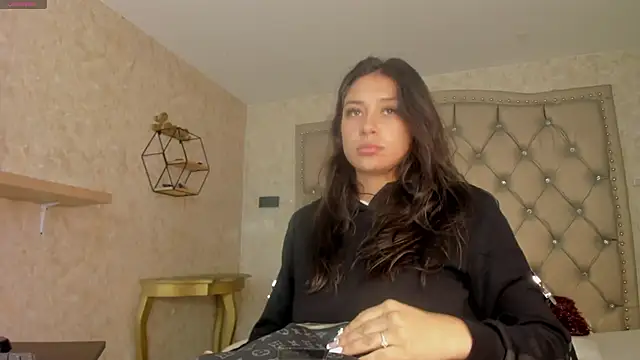 dayra angels online show from 12.27.24