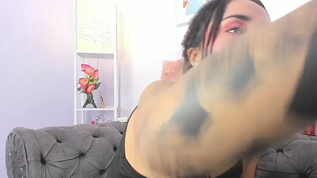 Snapshot of miss_soffi_ chatting on 12.05.24 miss soffi  online show from 12.05.24