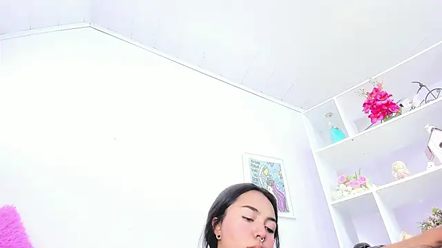 miss soffi  online show from 05.07.26