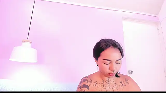 miss soffi  online show from 05.26.26
