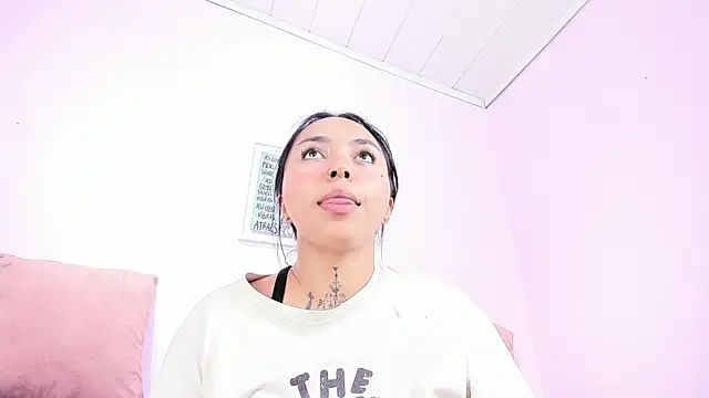 miss soffi  online show from 07.28.26