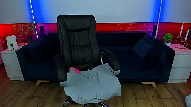 Kamilla Hot online show from 09.22.25