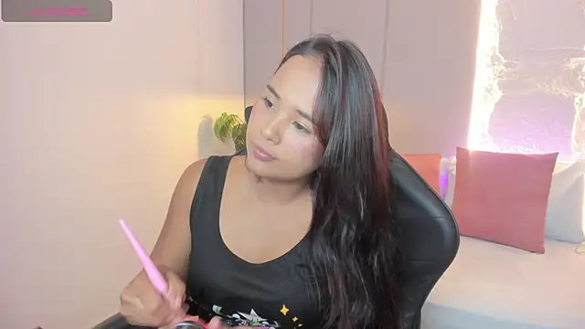 isabella florez online show from 07.22.26