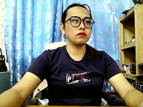 Snapshot of Your_PrettyGirlxxx chatting on 06.10.26 Your PrettyGirlxxx online show from 06.10.26
